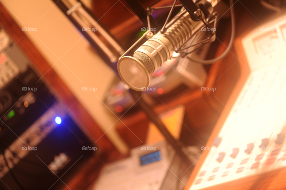 station radio microphone mic by lightanddrawing