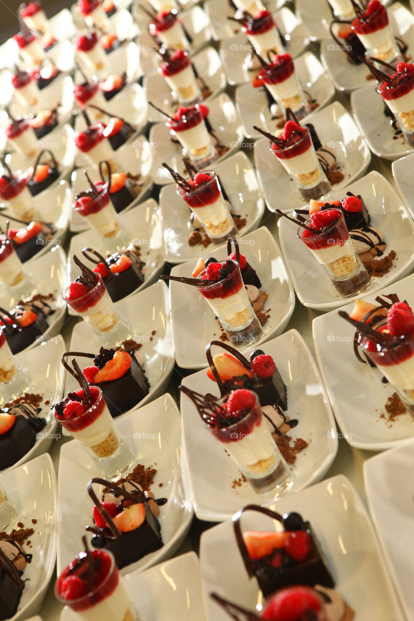 Strawberries and cream dessert plate line up