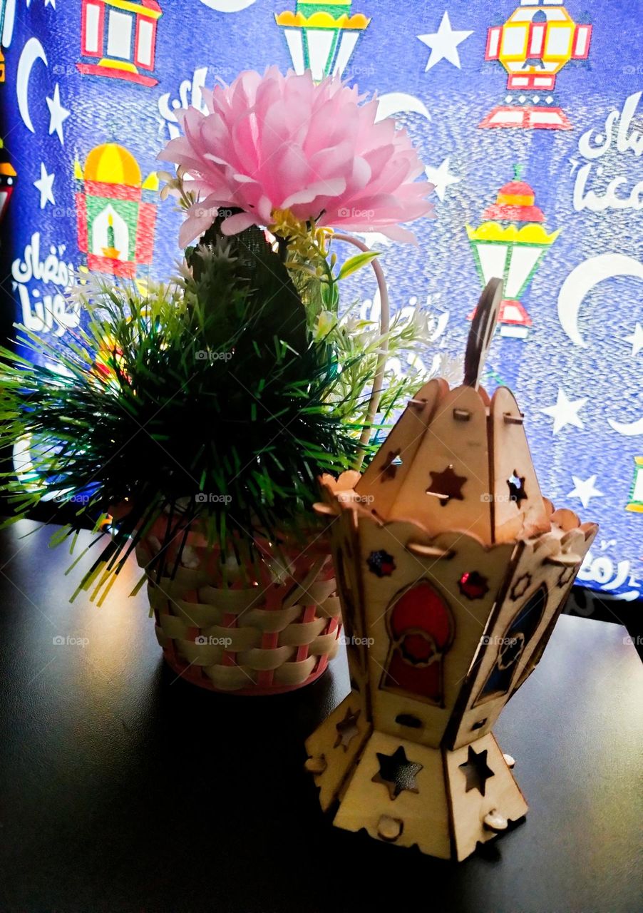 flower with Ramadan lamb