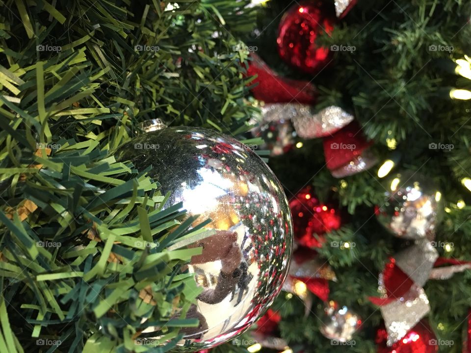 Through the glassy ornament