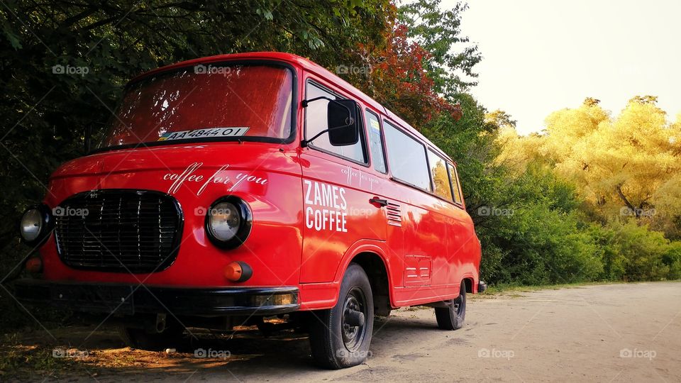 red coffe bus