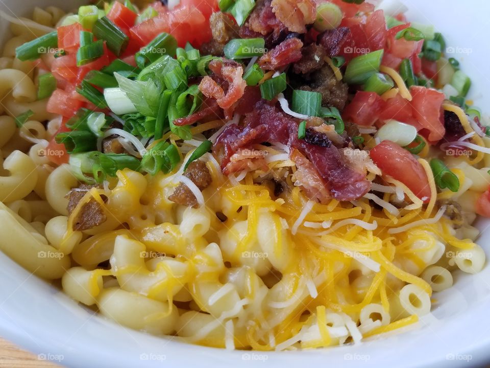 Mac and Cheeseburger