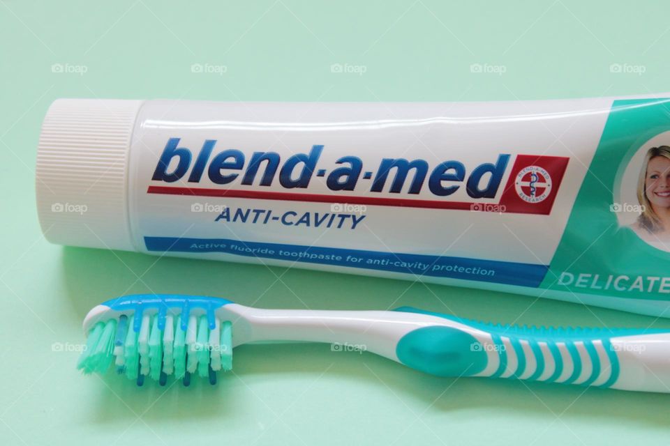 Blend-a-med toothpaste 🦷💚💙