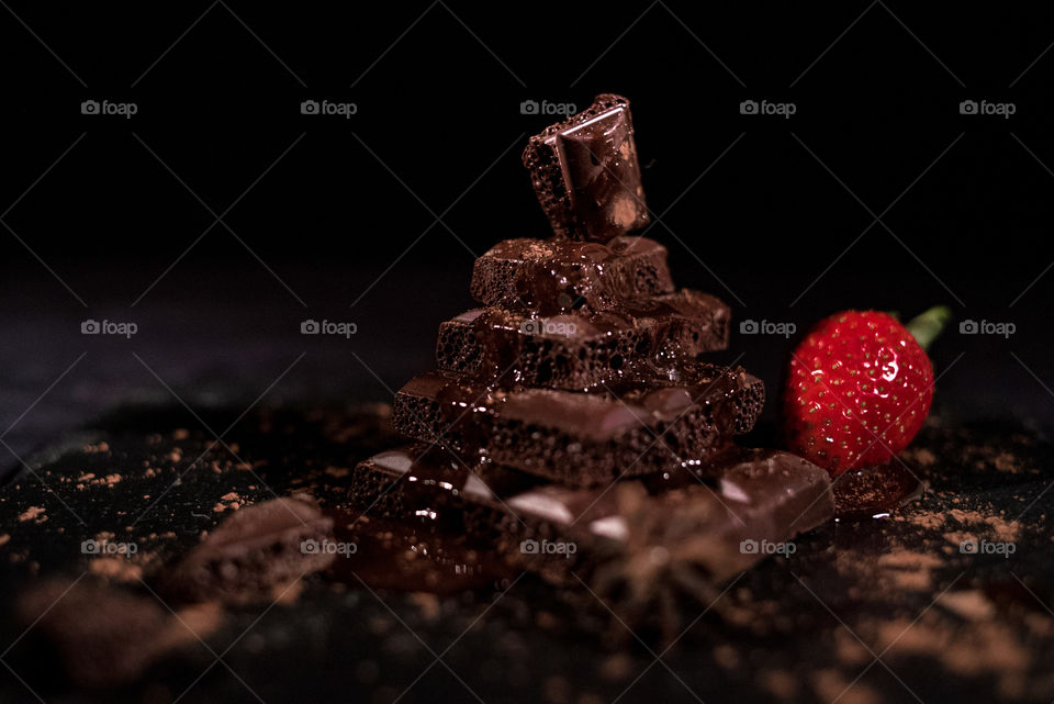 Chocolate pyramid with strawberry 