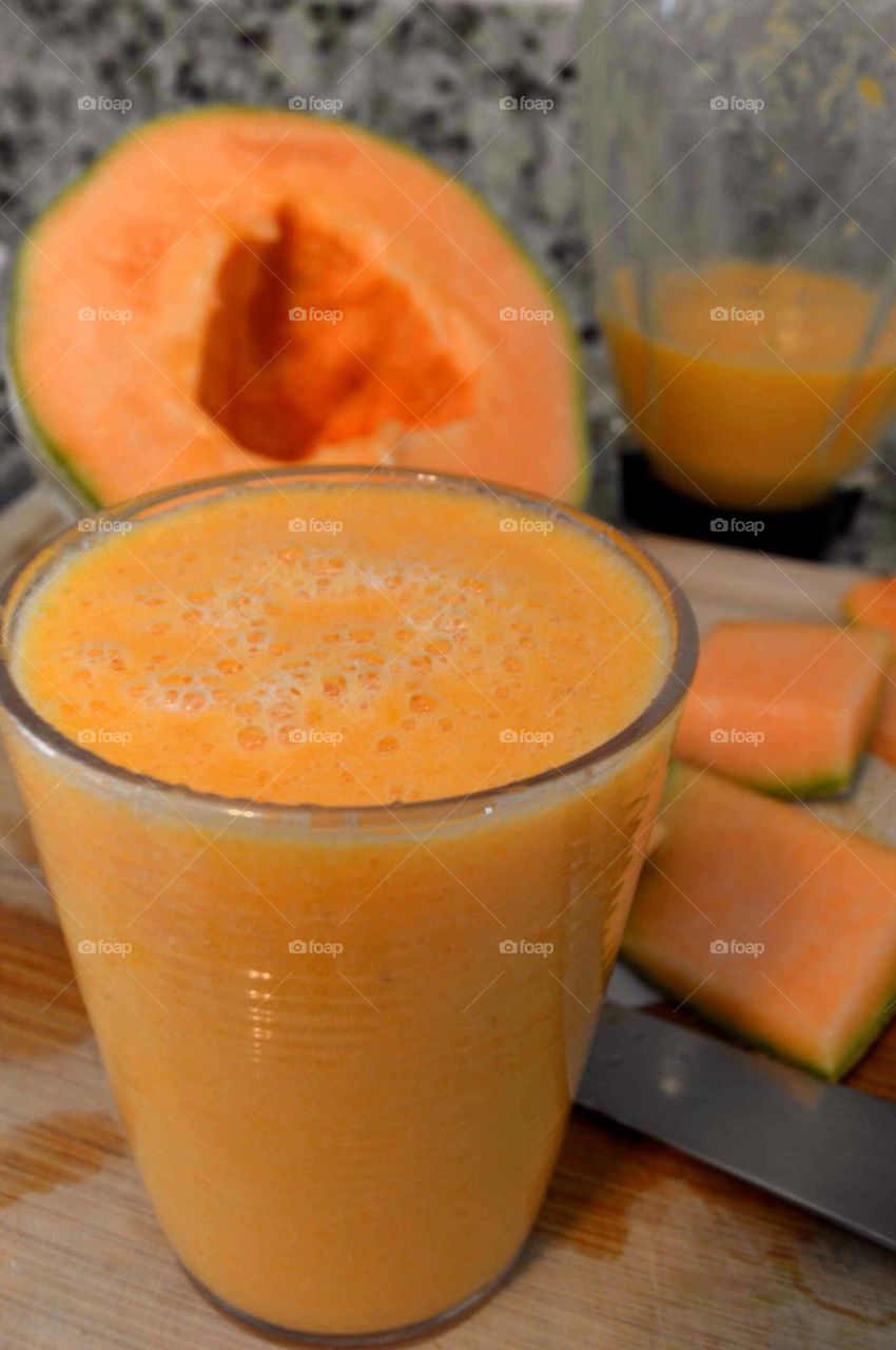 Cantaloupe smoothie