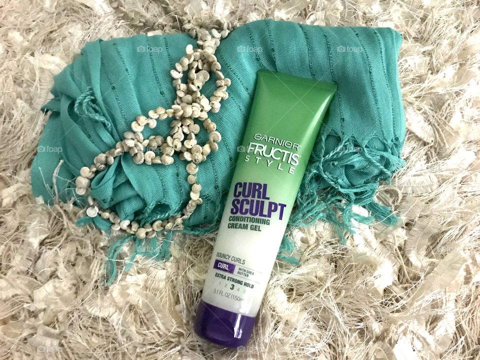 Beach Curl sculpt gel