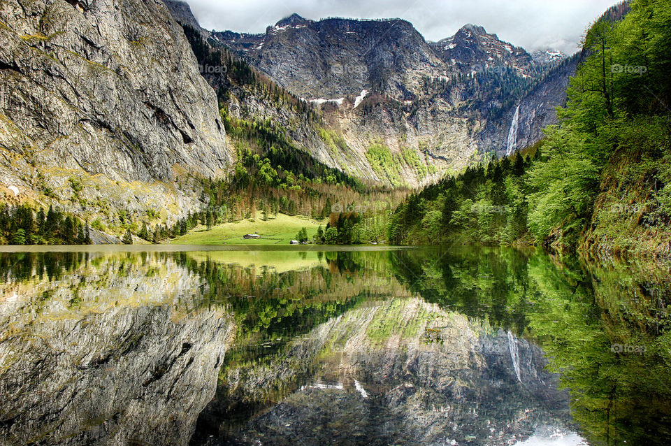 Scenics view of obersee lake