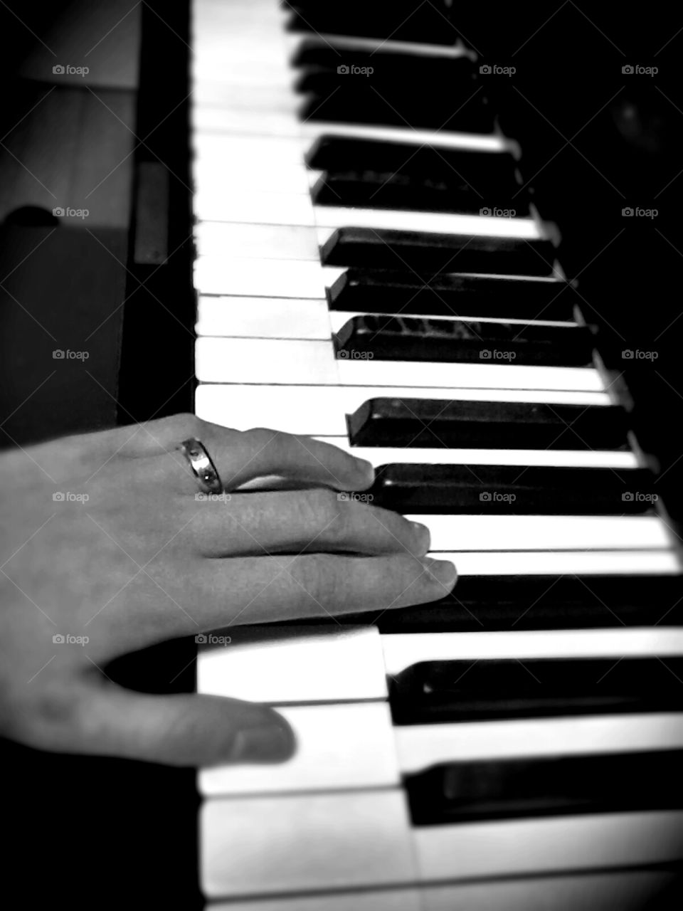 True love waits ring. playing keyboard with this ring