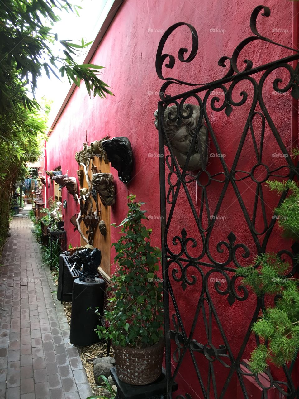 Alley in downtown Carmel
