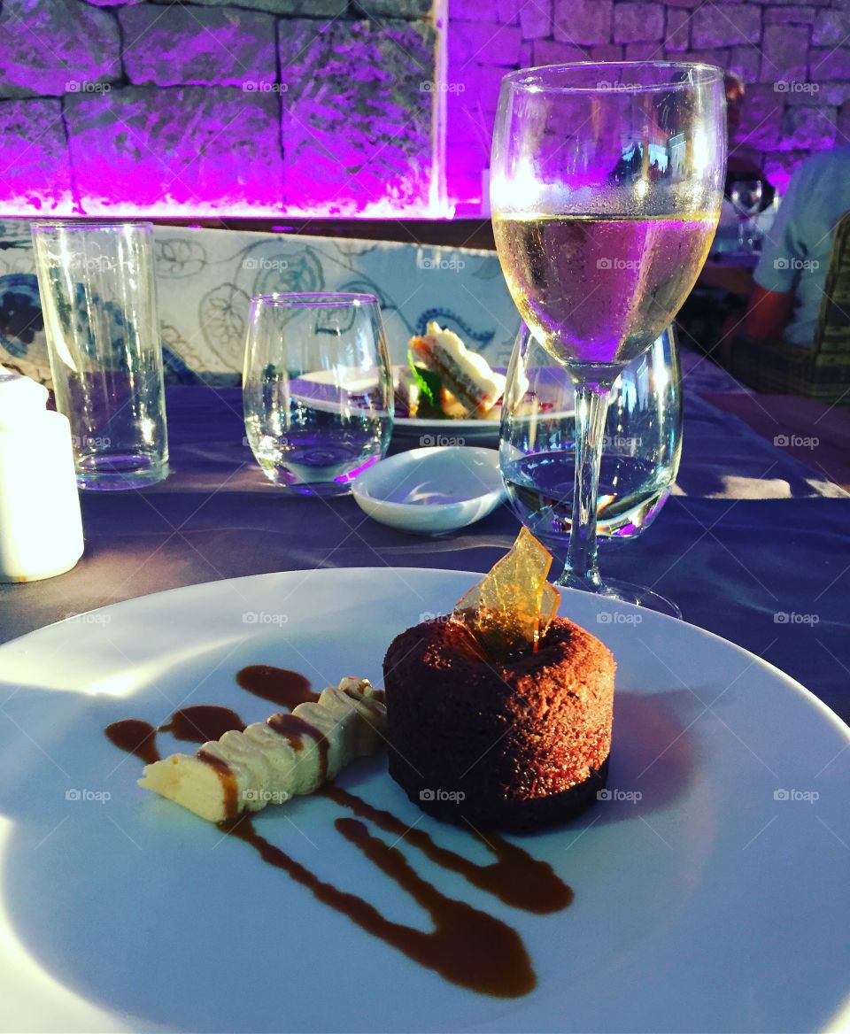 Pudding and wine 