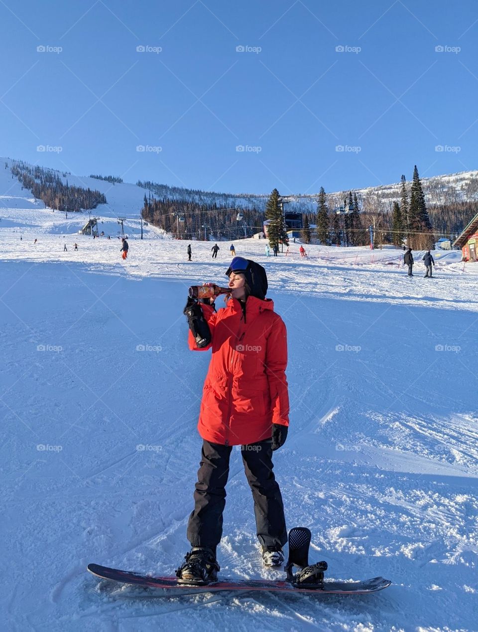 staying hydrated while snowboarding