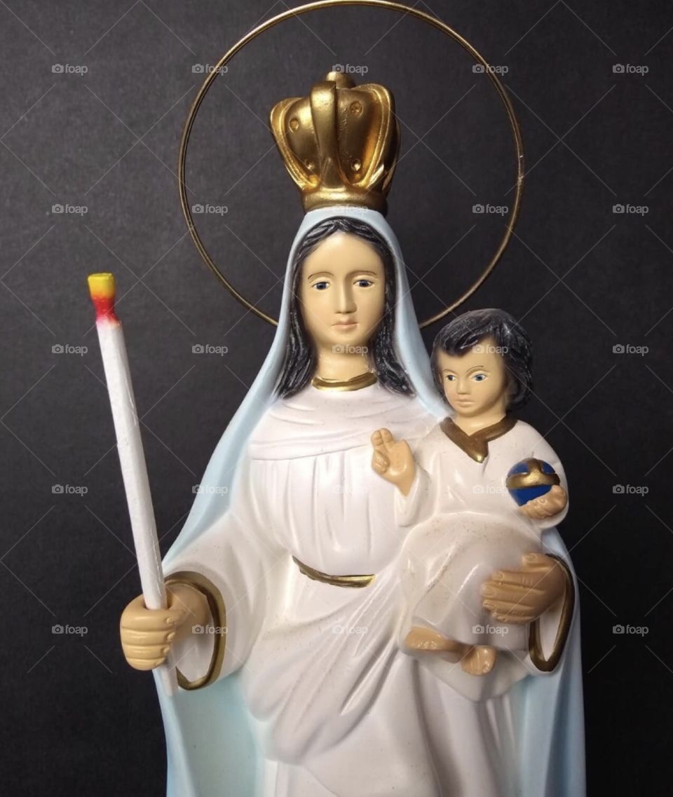 🙏 🇪🇸 Oh Maria, ruega por nosotros que recurrimos a ti.  Amén.  🇧🇷 Ó Maria, Nossa Senhora, rogai por nós que recorremos a vós. Amém. / 🇺🇸 O Mary, pray for us that we turn to you.  Amen. / 🇮🇹 O Madonna, prega per noi che ci rivolgiamo a te. Amen. 