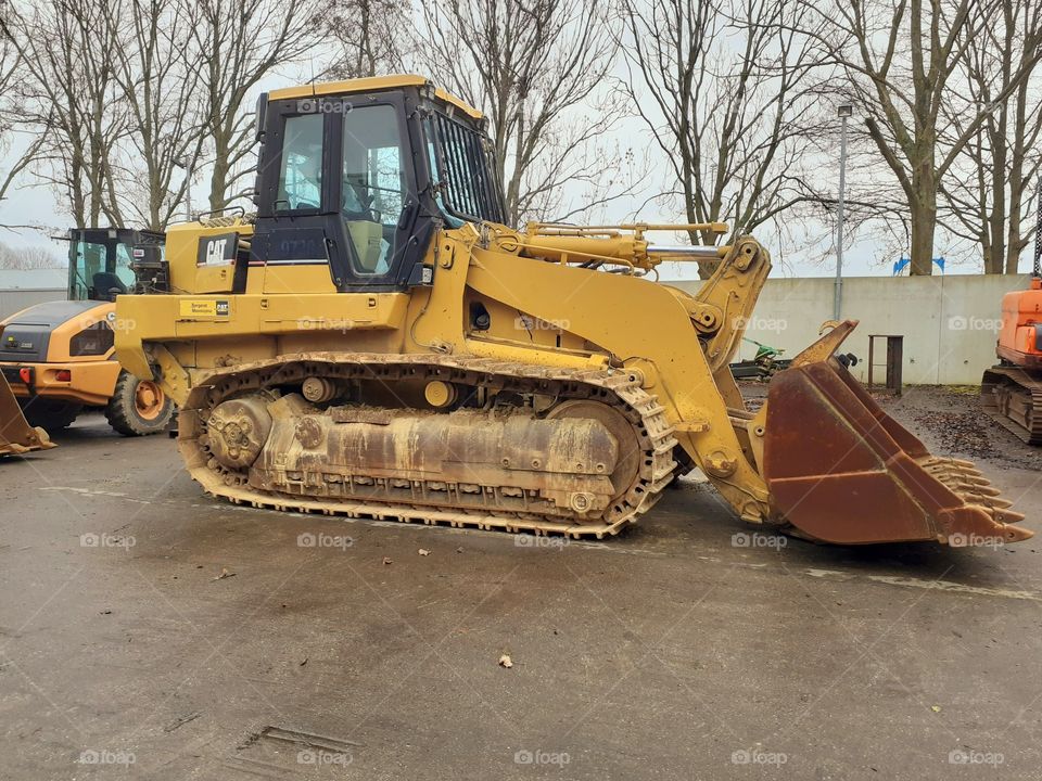 scrap bulldozer caterpillar