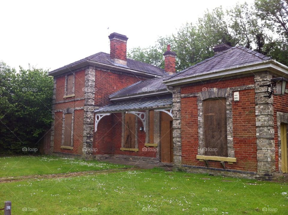 Former Clare train station