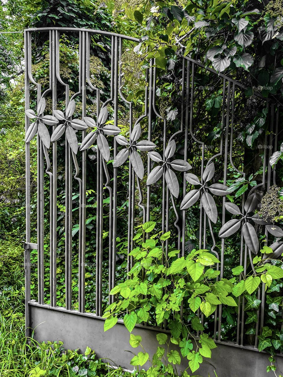 Garden gateway 