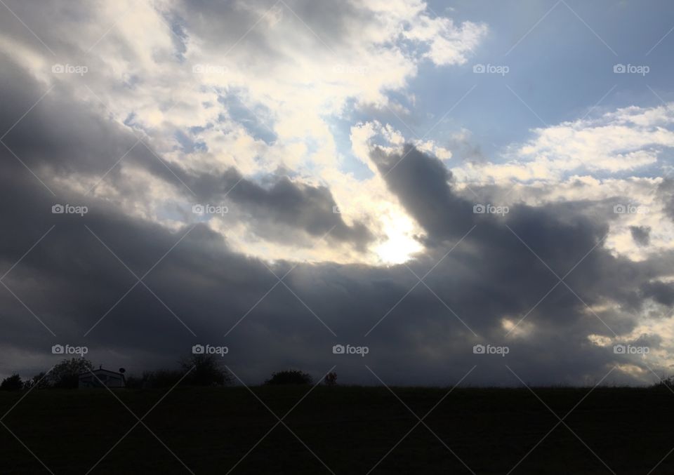 Sunrays through the clouds 