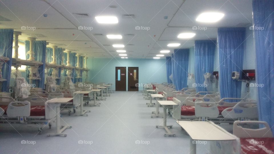 ICU corridor room