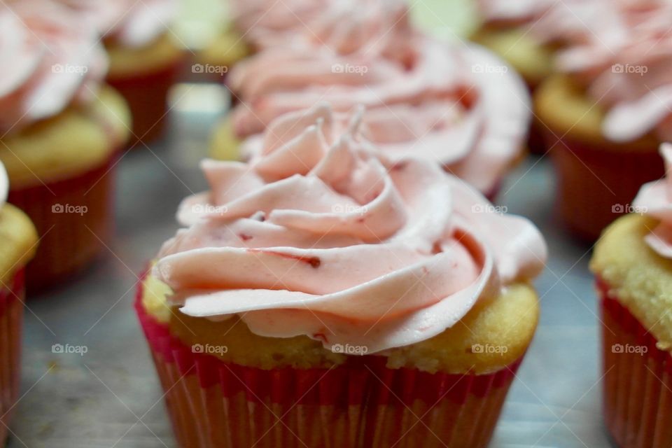 Strawberry cupcakes