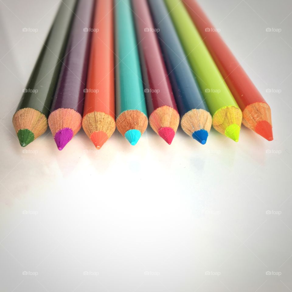 Arrangement of coloured pencils