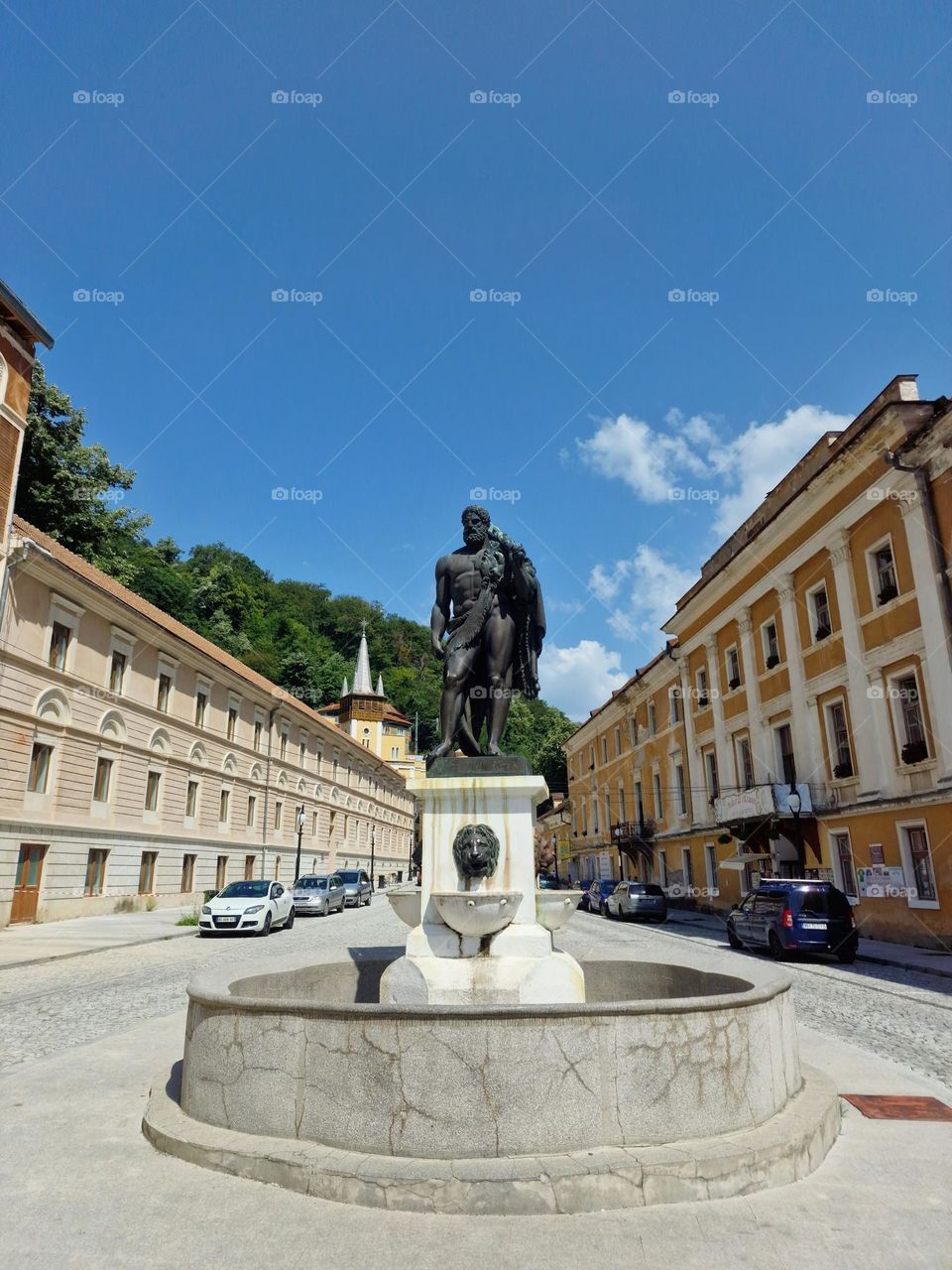 the statue of Hercules from the Herculaneum baths, Romania