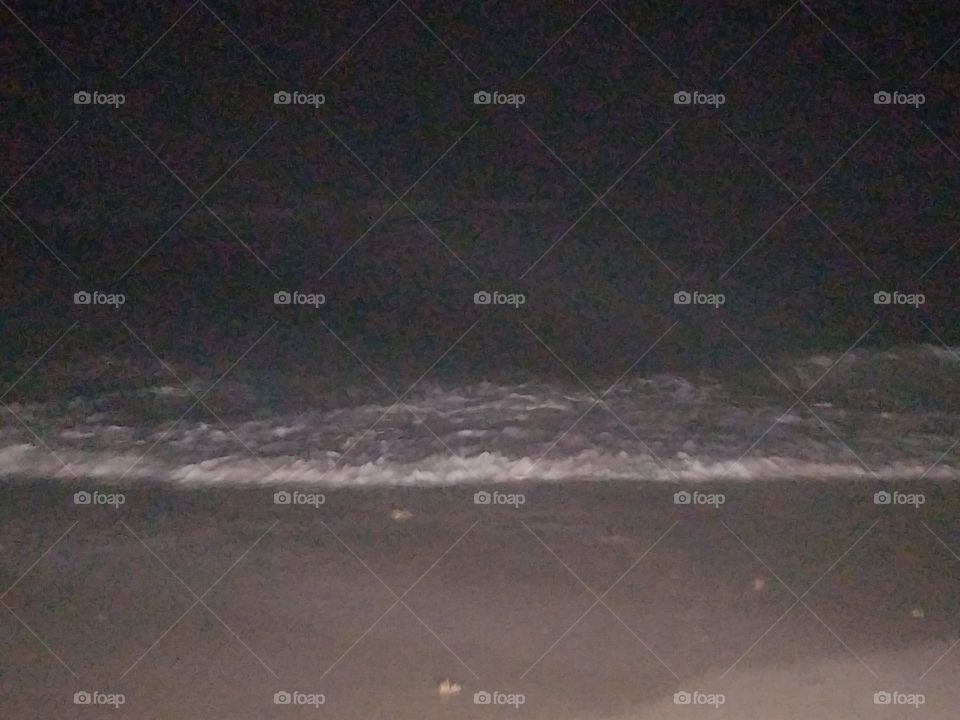 ocean at night low tides.beach,dark,sand,water