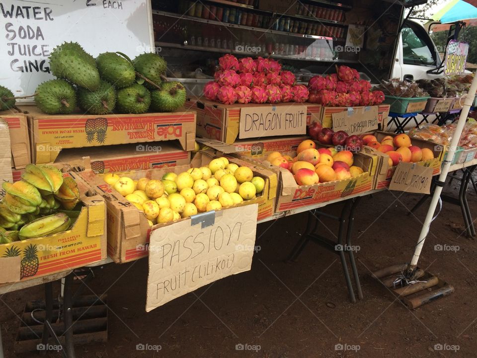Waimea fruit stands 