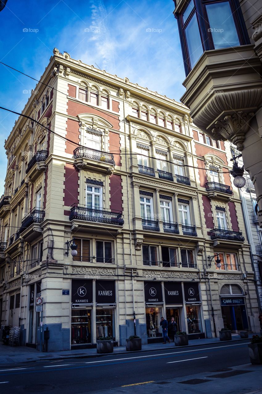 Casa Ibañez, calle de la Paz 7 (Valencia - Spain)