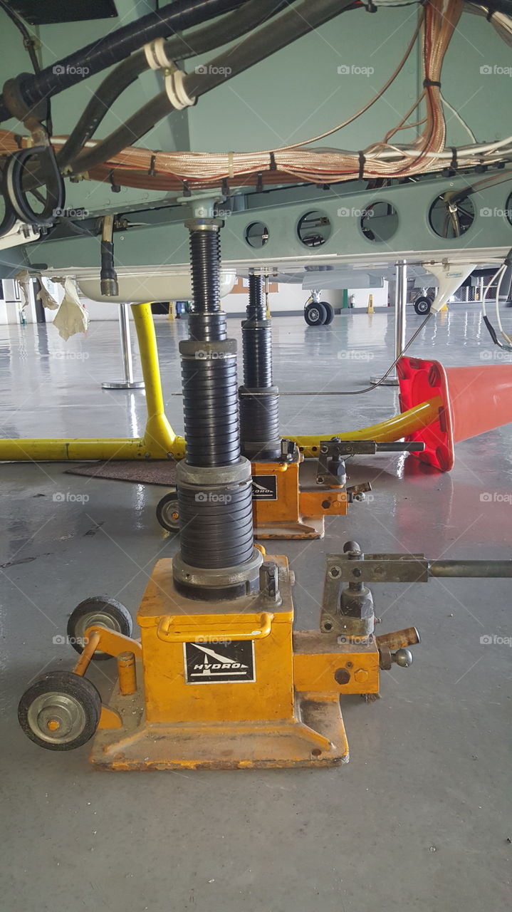 Aircraft Jacks