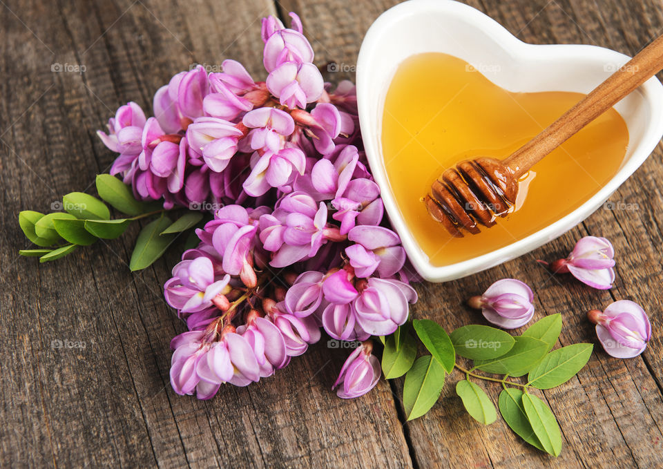 Honey and acacia flowers 