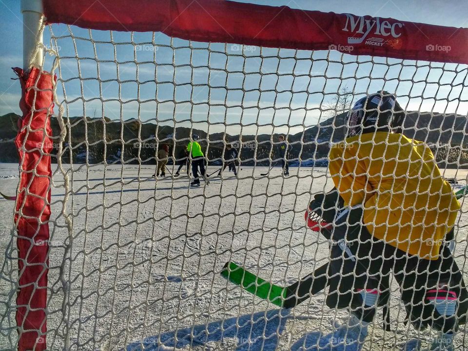 pond hockey