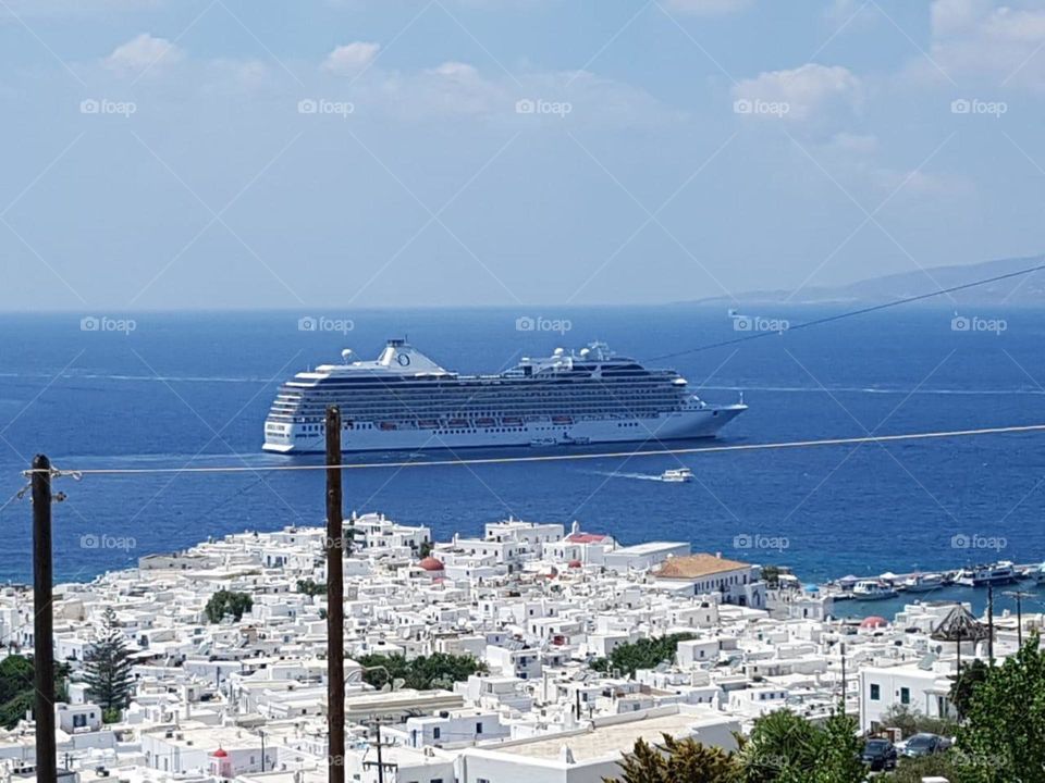 Foto de um cruzeiro na Grécia 