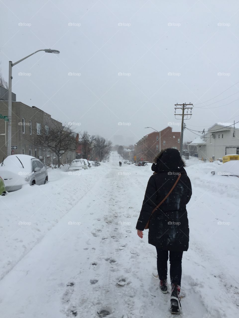 Walking through the streets of Baltimore during the blizzard of 2016!