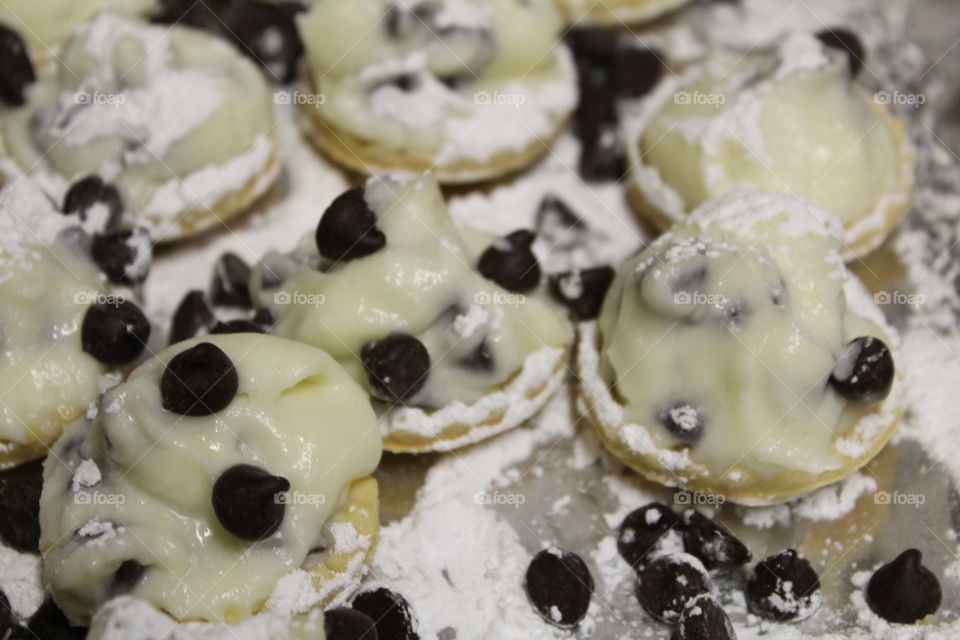 Yummy Cannolis for those with a sweet tooth!