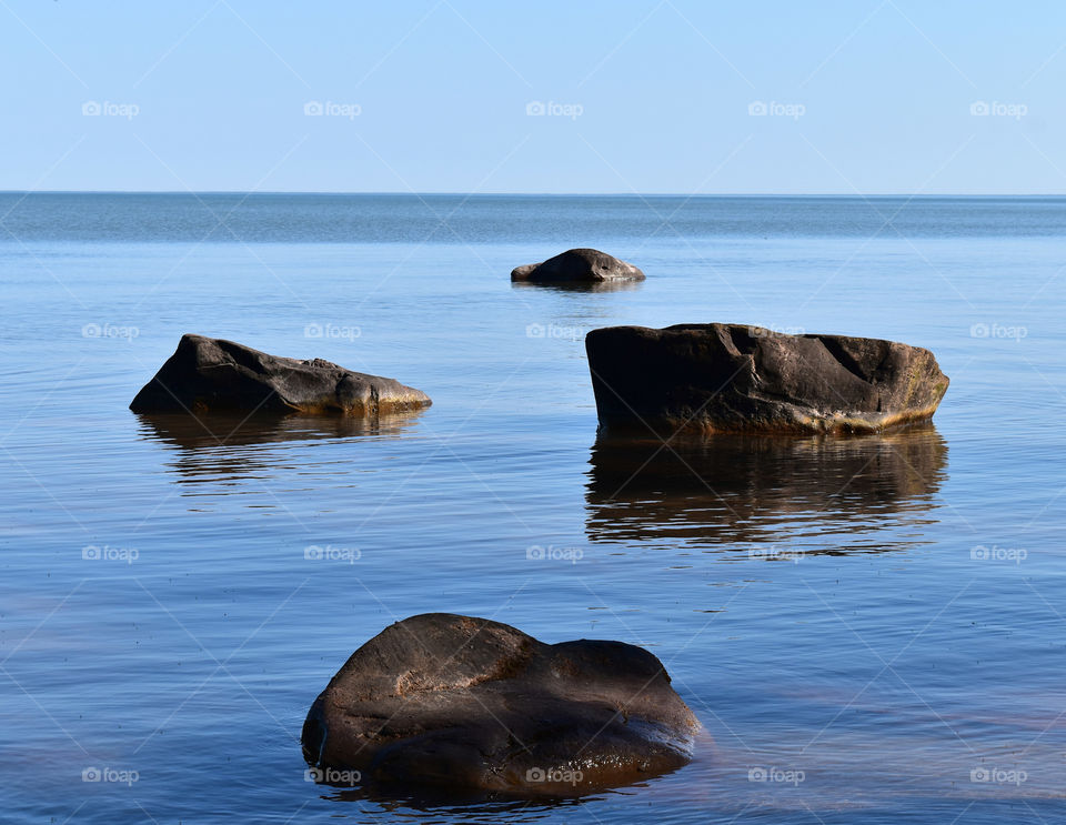 Rocks along the Lake Superior shore