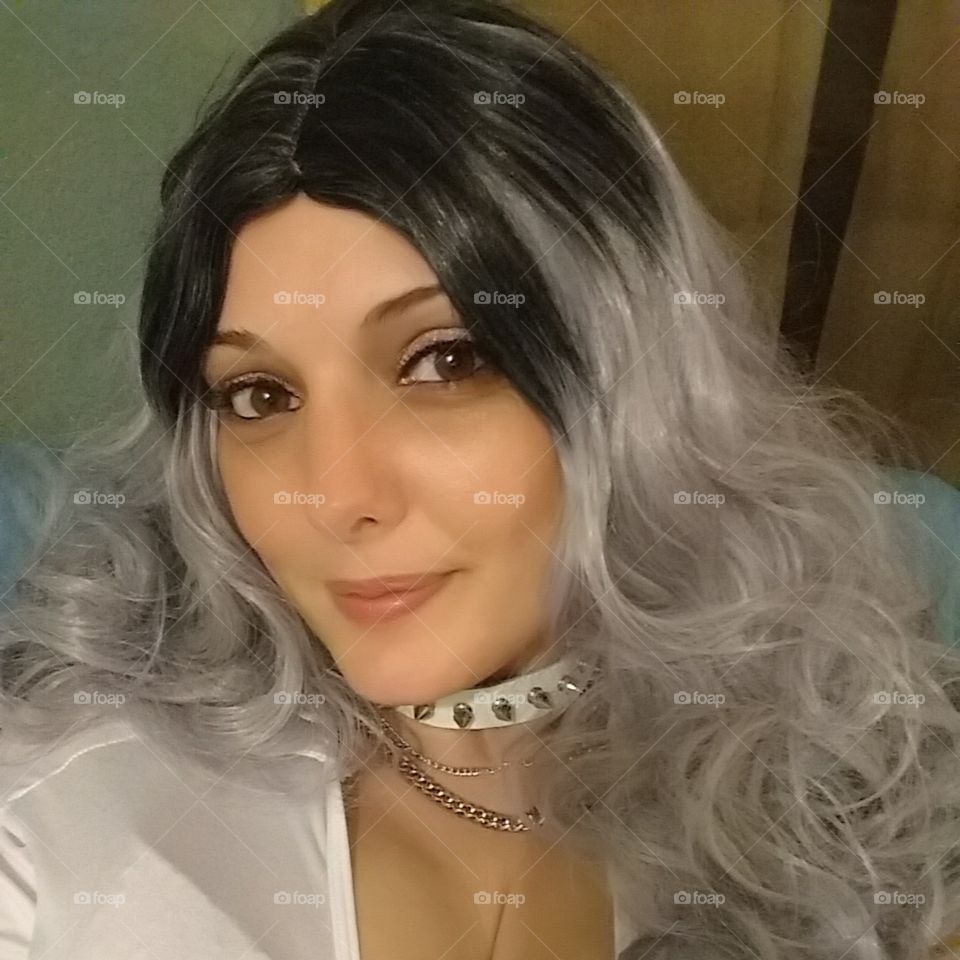 A new wig to play with