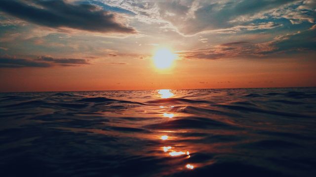 Sunset chasers