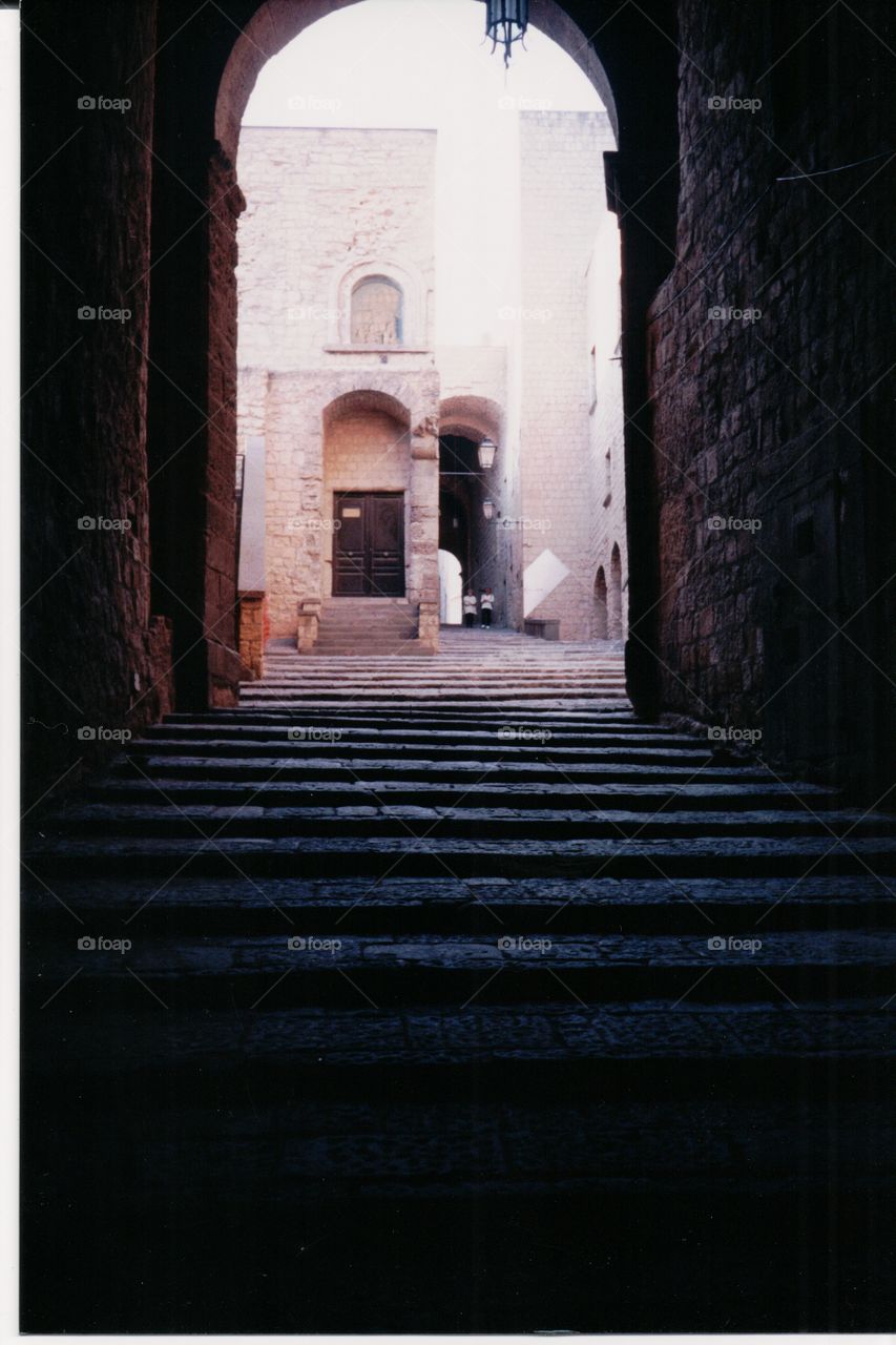 Italian alleyway 