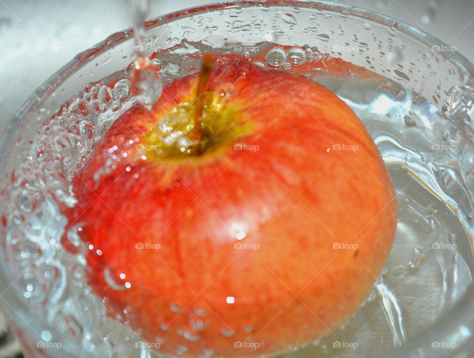 water drops and apple