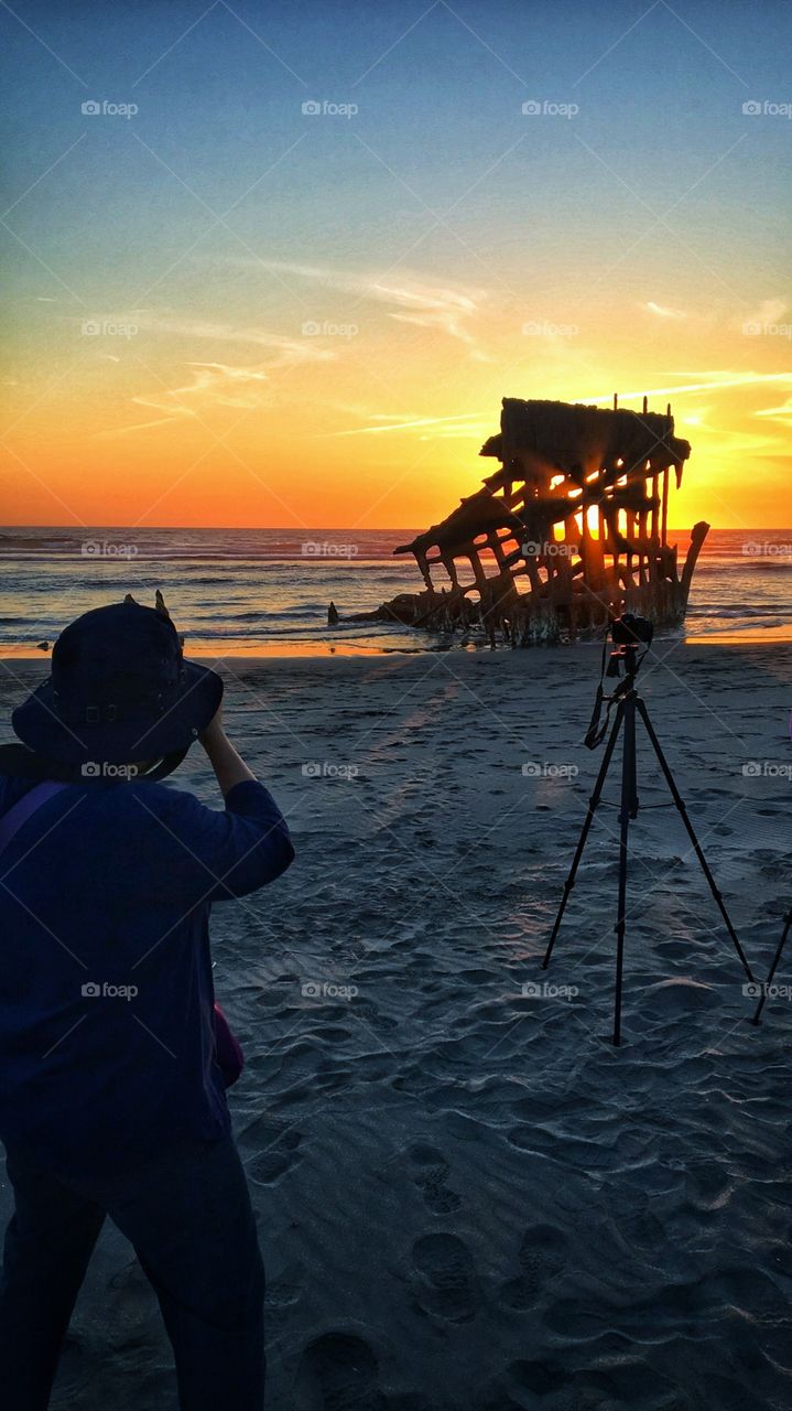shooting the Peter Iredale