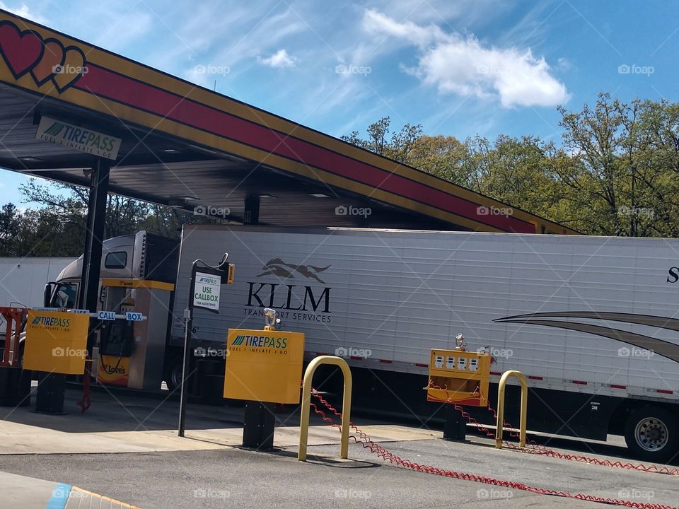 Semi fueling up at a Love's gas station