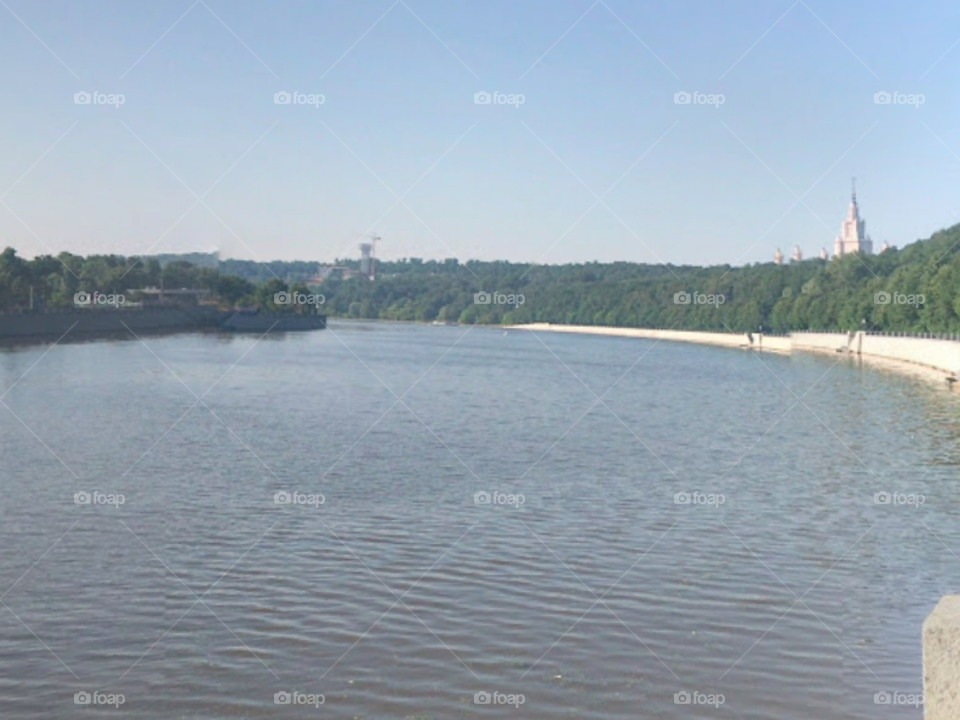 Река, природа Москва