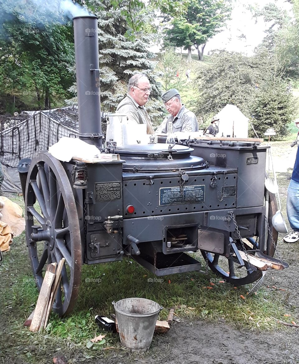 d-day reenactment stove