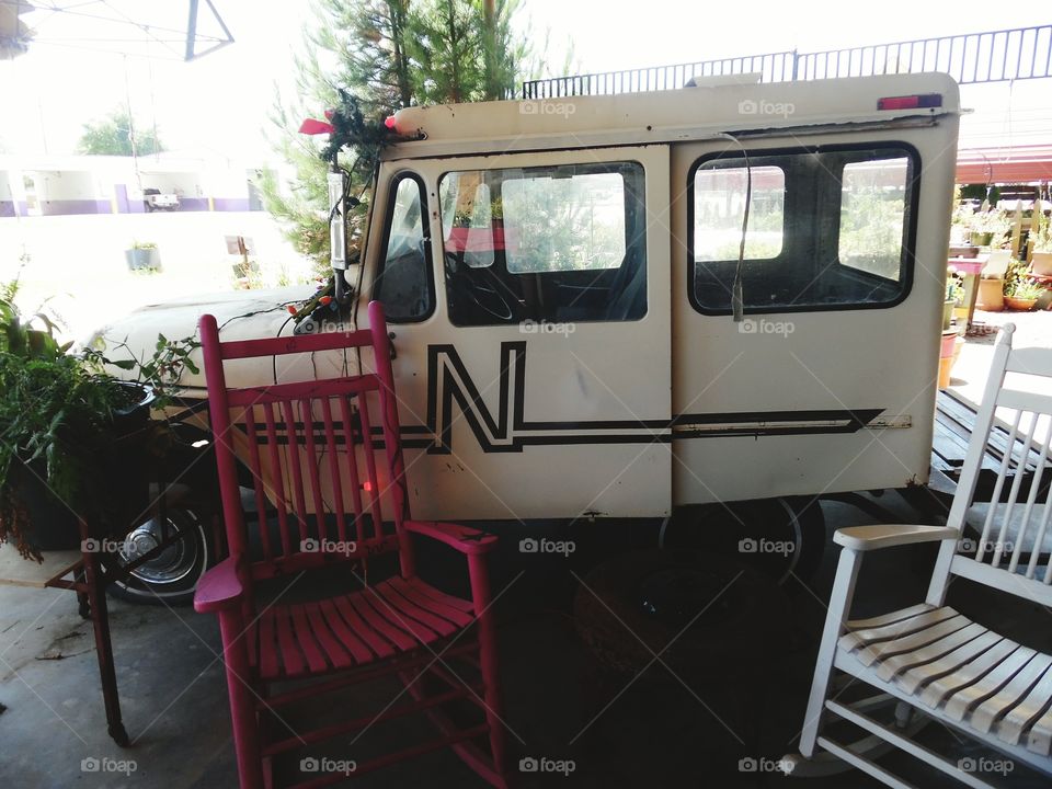 army jeep 🚙. This is a picture of a jeep parked out front of a gift shop in Bridgeport Texas