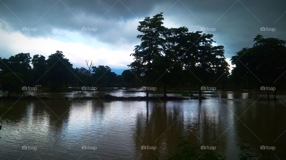 cloudy weather makes your mind romantic