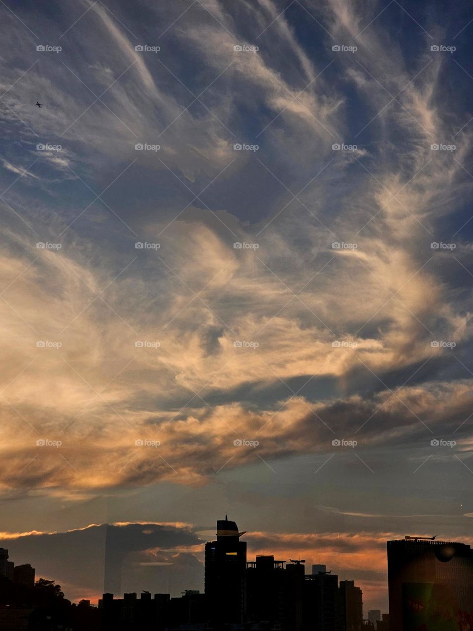 Dancing clouds