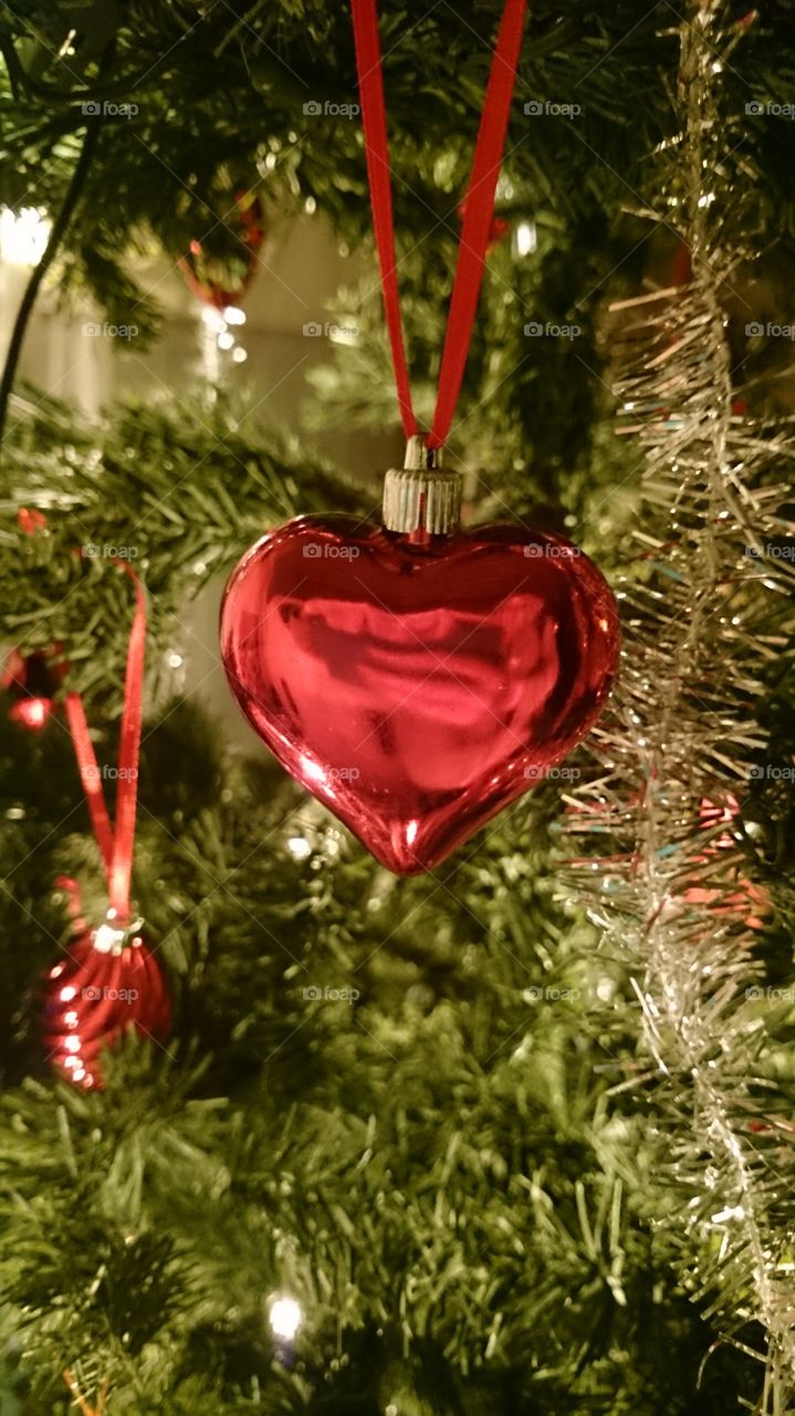 red christmas bulb heartshaped