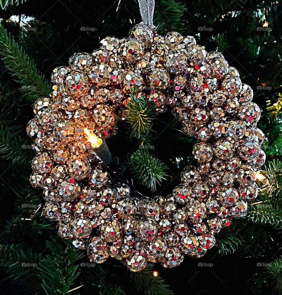 Sparkling Wreath