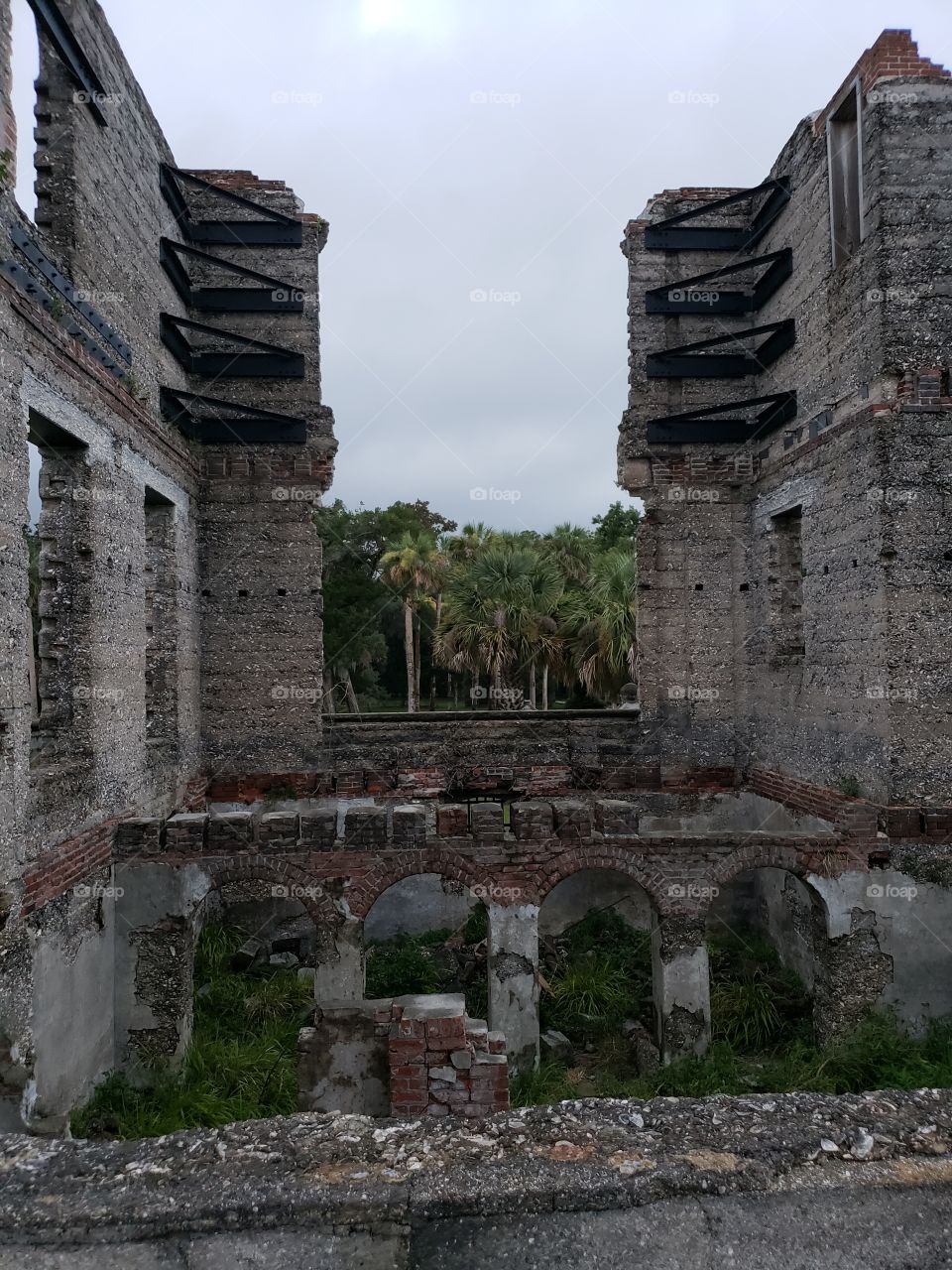ruins of a mainson