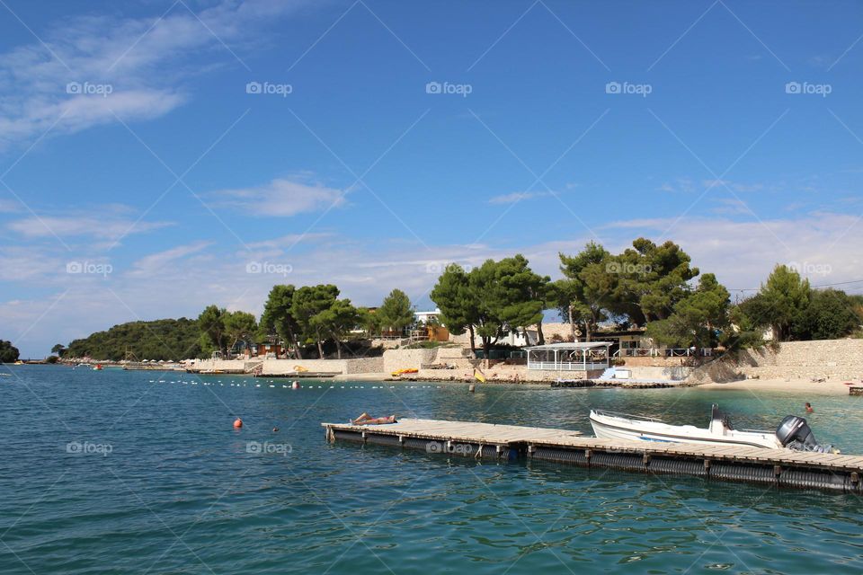 During off-season months, in September/October, Ksamil area looks empty, with many travelers visiting it as a stop-over from near-by Sarande or in their way to Butrint National Park. 