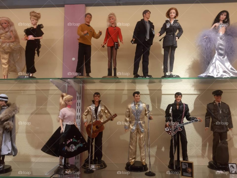 The magic world of dolls